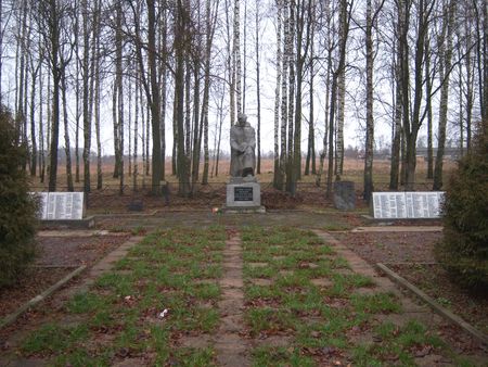 Воинское братское кладбище. Латвия, волость  Джуксте