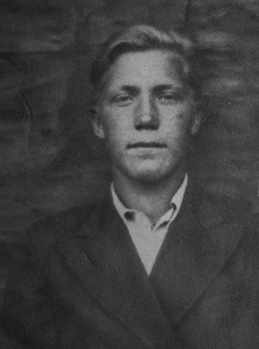 Николай Фукалов. Довоенное фото из семейного архива