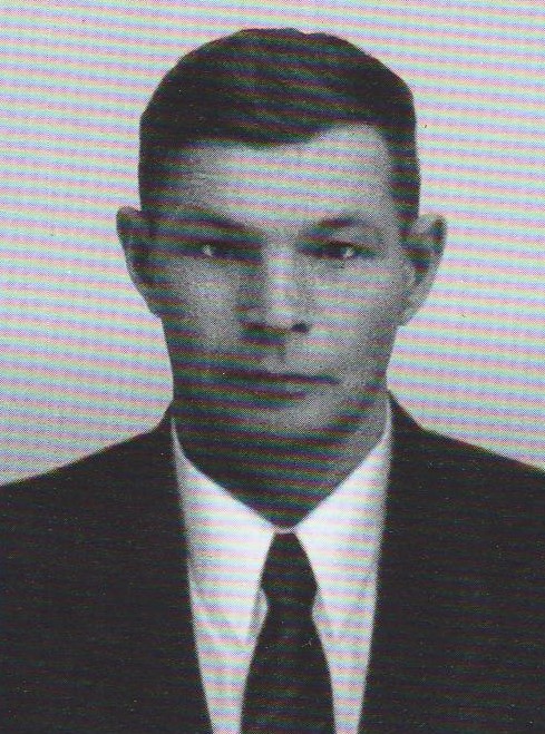 Тепляков Михаил Петрович.Книга Страну заслонили собой. – Ижевск, 2010. – С. 382